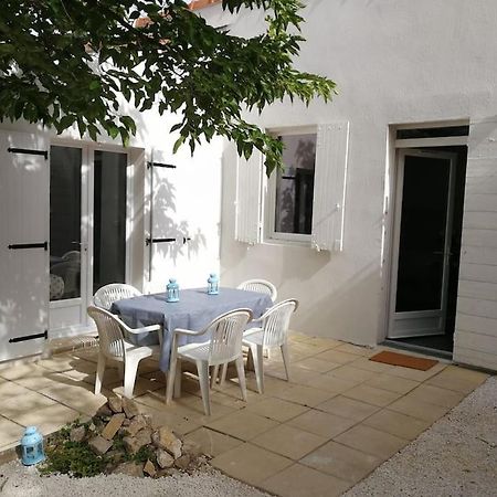 Villa Au Calme Avec Exterieur Et Parking Gratuit Aux Portes D'Aix Et Marseille Emplacement Ideal 外观 照片