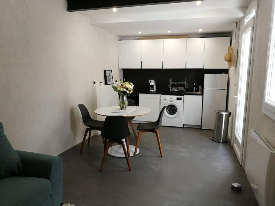 Villa Au Calme Avec Exterieur Et Parking Gratuit Aux Portes D'Aix Et Marseille Emplacement Ideal 外观 照片